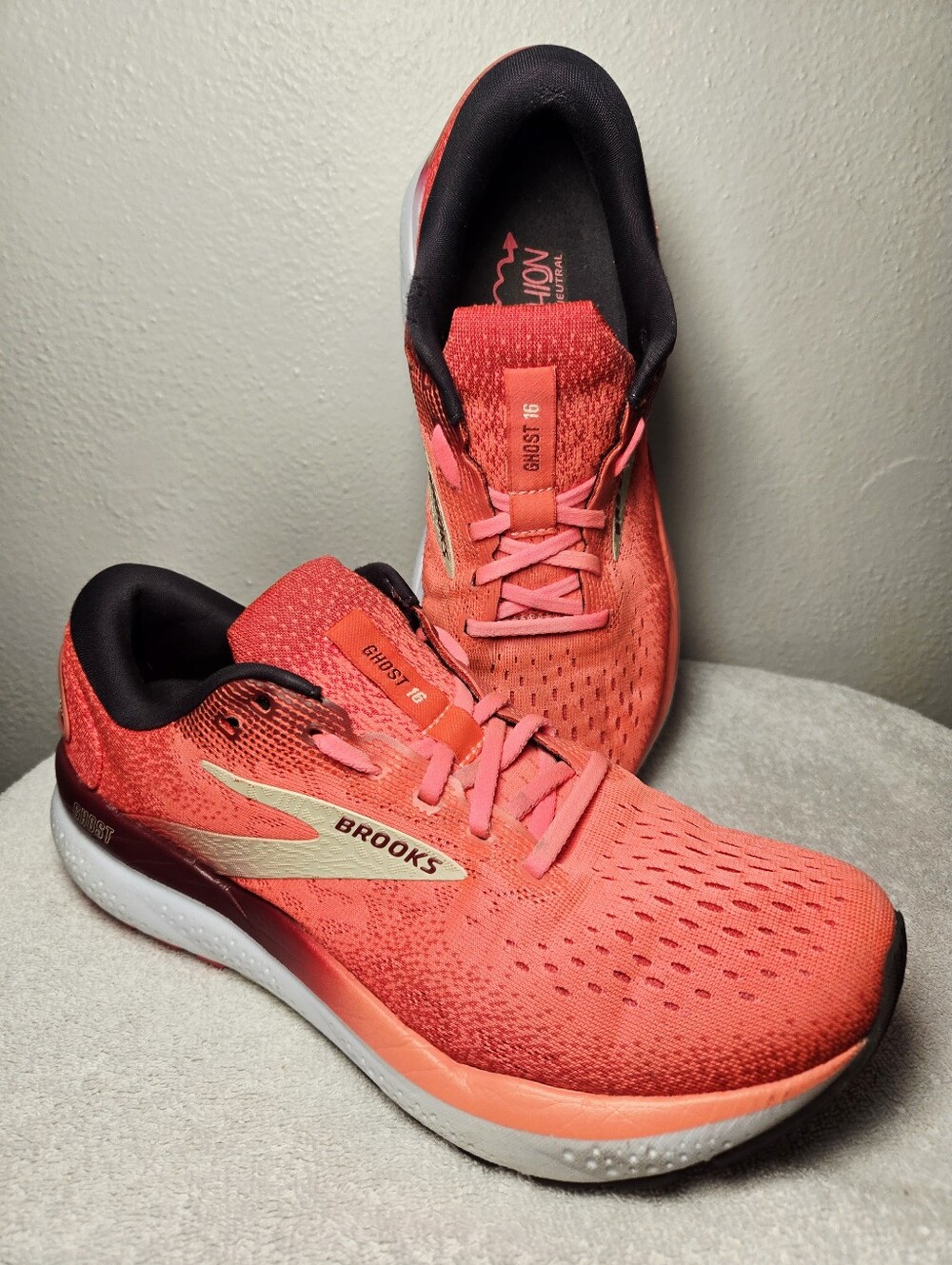 Brooks Womens Ghost 16 Size 9.5 B Red Pink Running Shoes 1204071B634